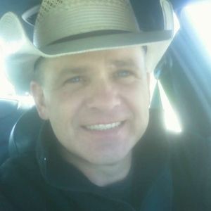 Meet your Posher, Travis